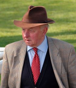 Peter Easterby at Ripon Races, Apr 2005, click for a larger image